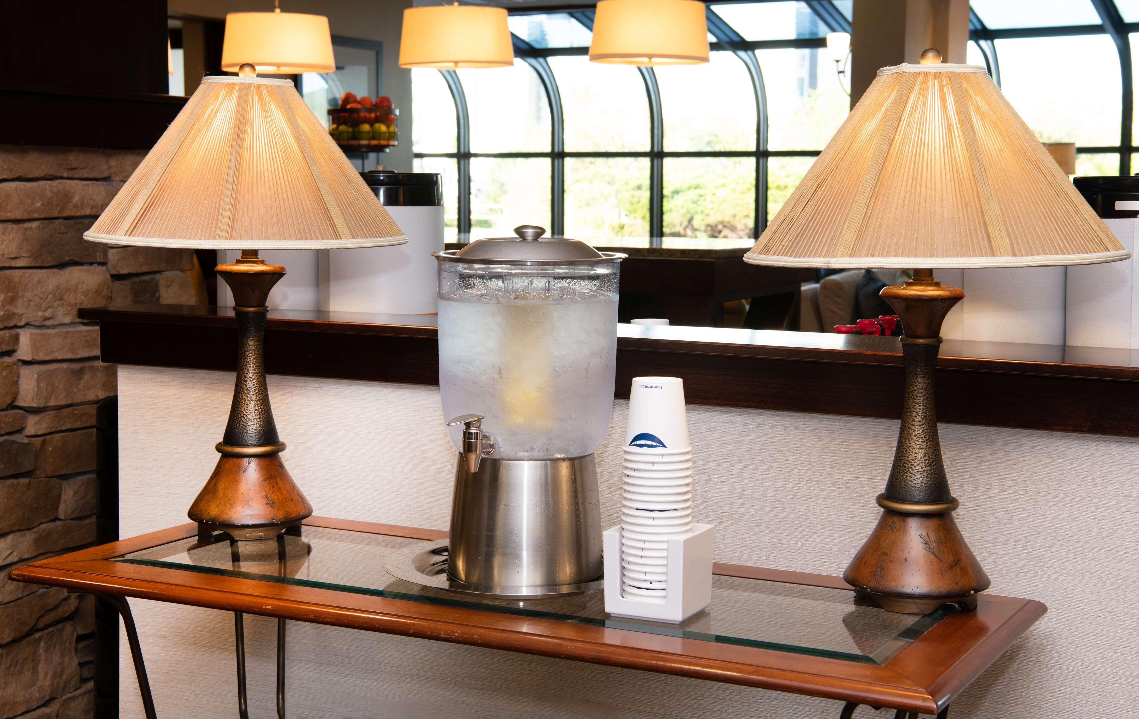 Hampton Inn Cleveland-Solon Ngoại thất bức ảnh