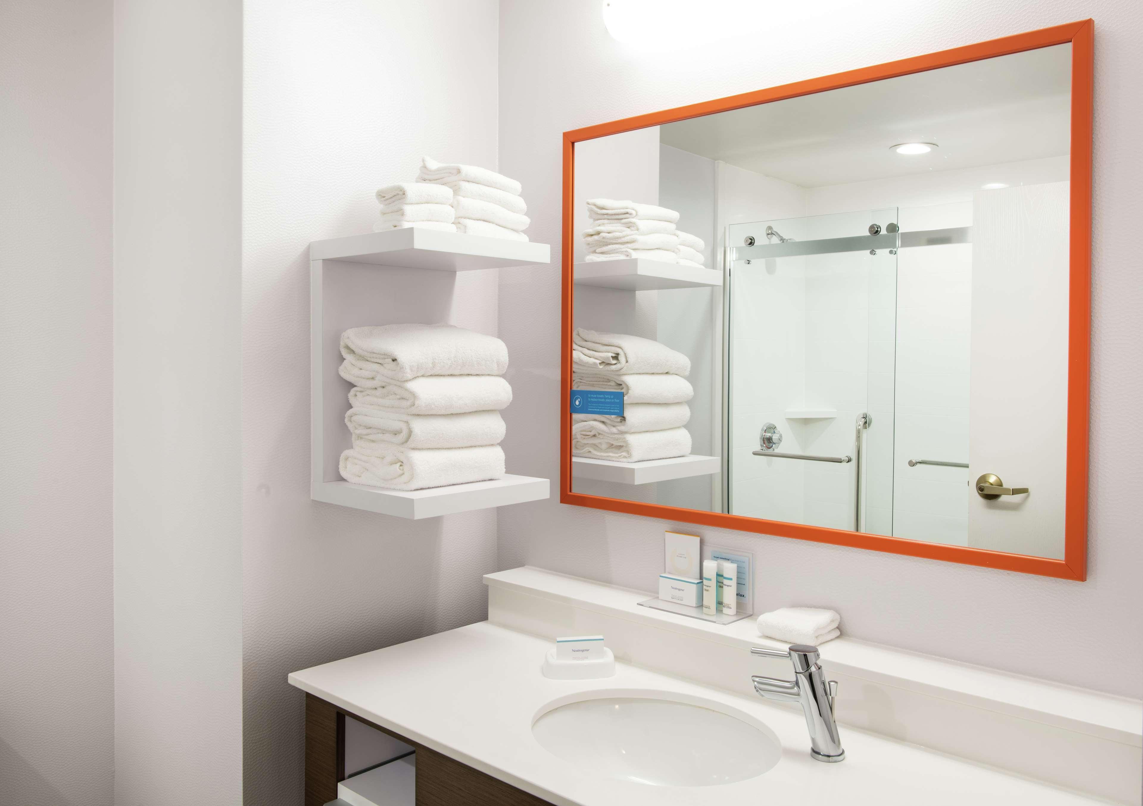 Hampton Inn Cleveland-Solon Ngoại thất bức ảnh