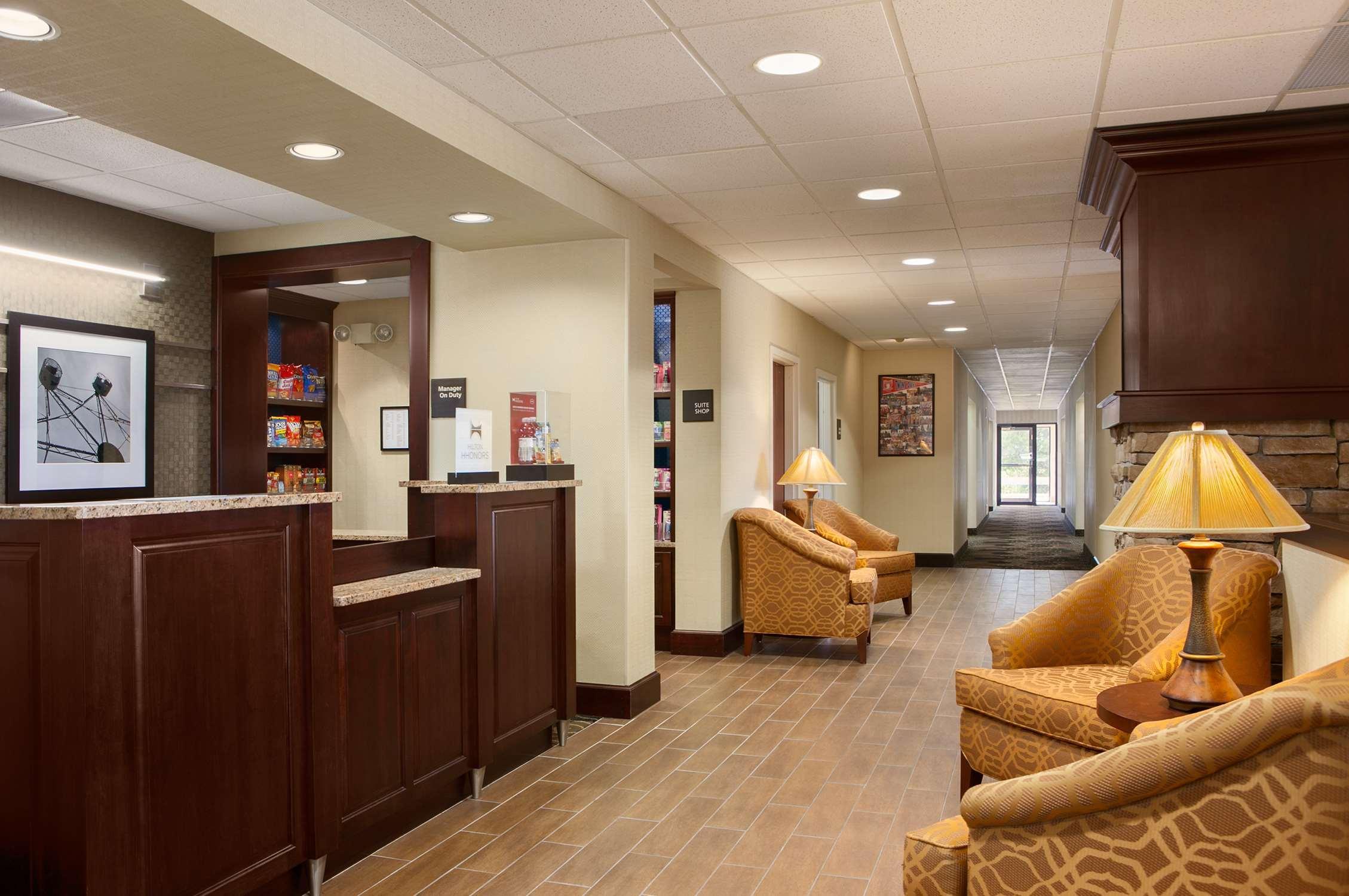Hampton Inn Cleveland-Solon Ngoại thất bức ảnh