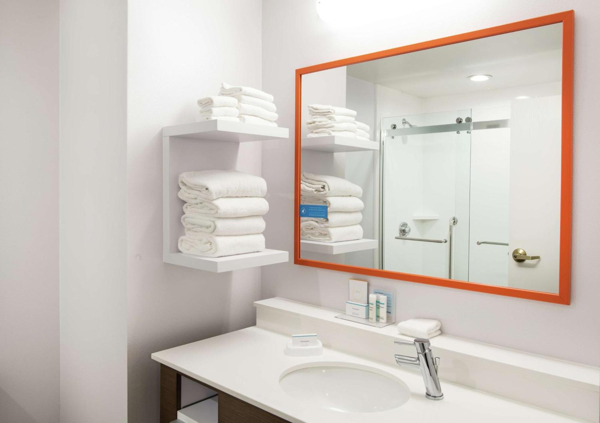 Hampton Inn Cleveland-Solon Ngoại thất bức ảnh