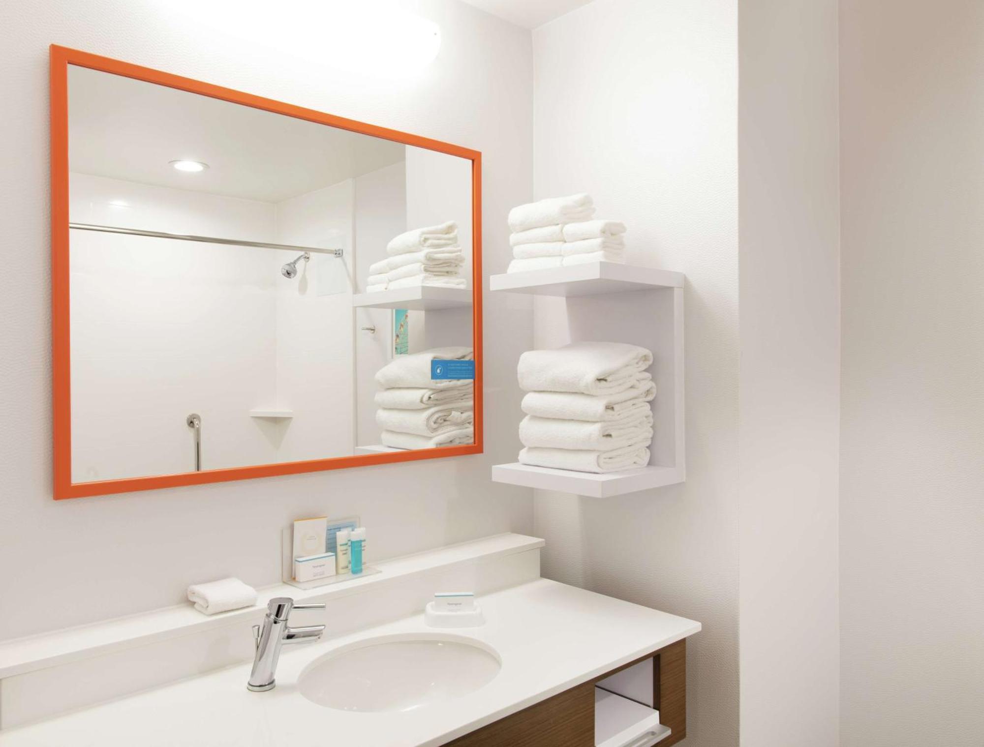 Hampton Inn Cleveland-Solon Ngoại thất bức ảnh