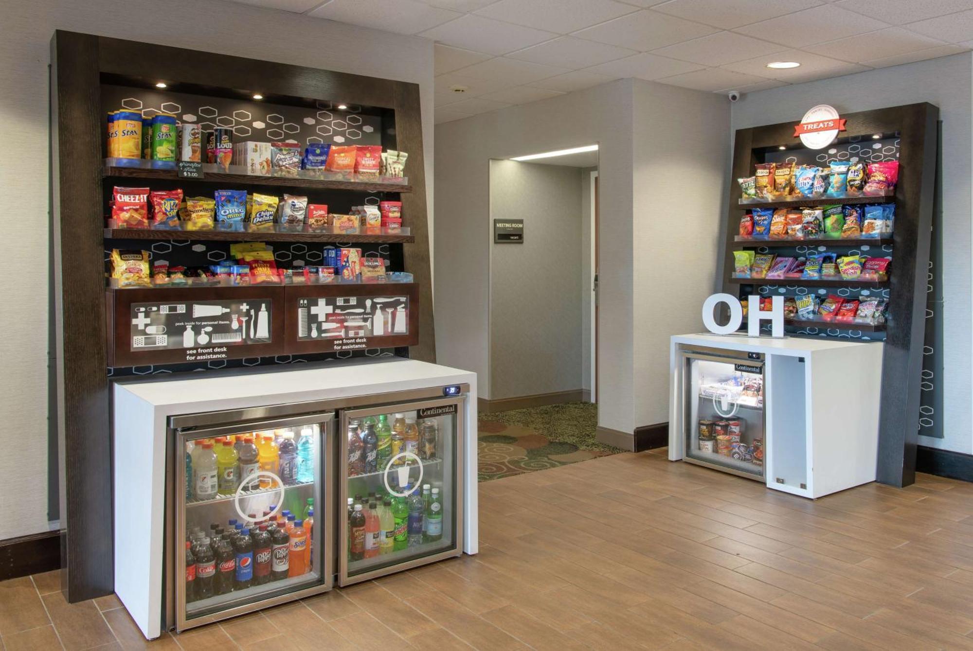 Hampton Inn Cleveland-Solon Ngoại thất bức ảnh